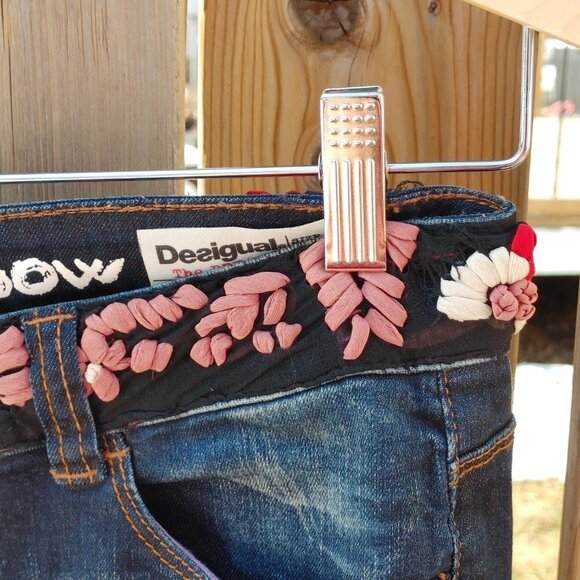 Desigual The DREAM Regular Fit RAINBOW JEANS Size 26 - Picture 12 of 16